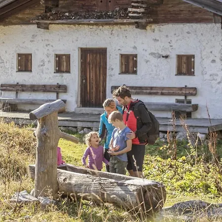 Apartment Blick Auf's Schloss Itter