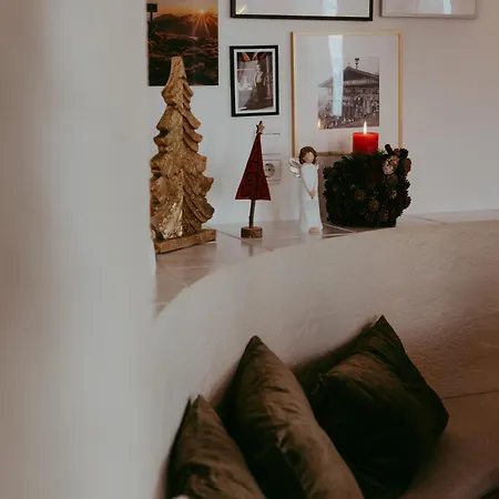 Blick Auf's Schloss Itter