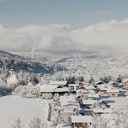 Daire Blick Auf's Schloss *