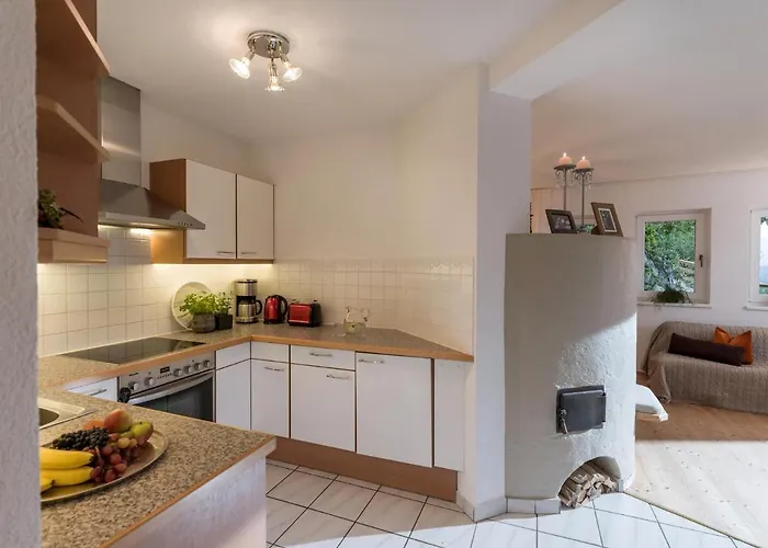 Blick Auf's Schloss Itter